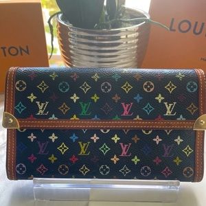 Louis Vuitton Tekashi Murakami Black International Wallet